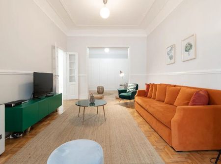 Rua Ramalho Ortigão, Lisbon, Lisbon 1070-228 - Photo 4