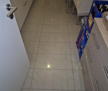 Modernes Wohnen in Wuppertal: Frisch renovierte & möblierte WG-Zi - Photo 2