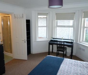 1 bedroom in a house share to rent - Photo 1