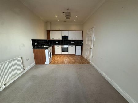 1 bedroom flat to rent - Photo 4