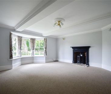 4 bedroom detached house to rent - Photo 2