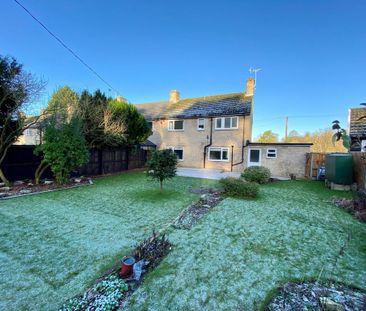 3 bedroom semi-detached house to rent - Photo 6