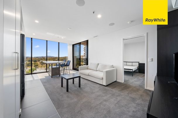 DUSK till Dawn - Flawless & Furnished Belconnen Apartment - Photo 1