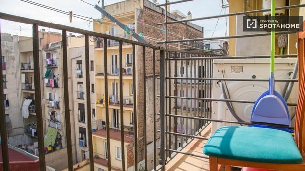 barcelona, Catalonia 08001 - Photo 1