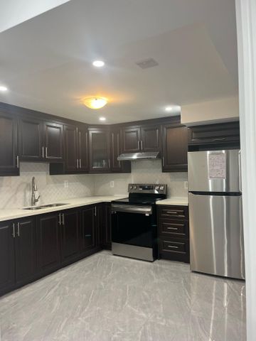 For Lease - 18 Allness Road Unit# Bsmt, Brampton, Ontario - Photo 5