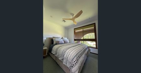 Fully furnished refined elegance with exceptional outlook. - Photo 5