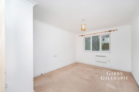 3 bedroom flat to rent - Photo 5