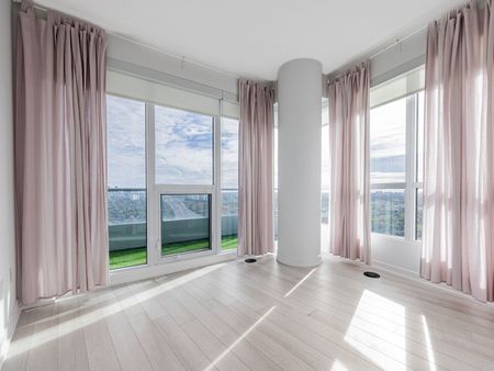 For Lease - 117 McMahon Drive Unit# 3702, Toronto, Ontario - Photo 4