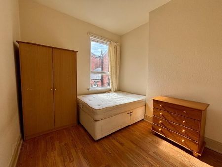 5 Ireton Street, Belfast, BT7 1LH - Photo 3