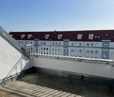 Über den Dächern der Stadt: 4-Zimmer-Maisonette-Wohnung mit Loggia - Foto 3