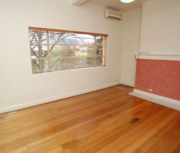 Unit 38/32 Queens Road, Melbourne. - Photo 1