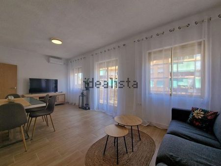 Alquiler de piso en Calle Aaiun, 3 - Photo 2