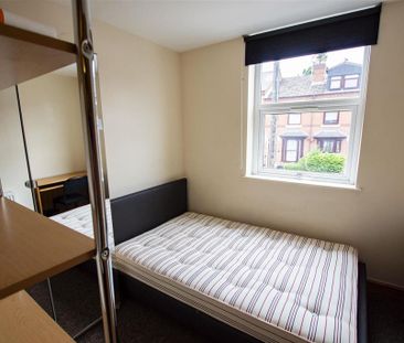 6 bedroom house to rent - Photo 5
