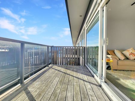 Welcome to apartment 409 in Vedado Apartments - Photo 3