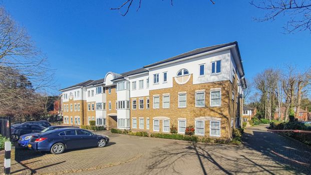 Nightingale Court, Hertford - Photo 1