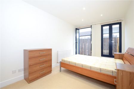 Bermondsey Street, London, SE1 3XF - Photo 4