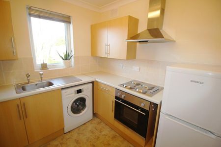 1 bedroom flat to rent - Photo 3