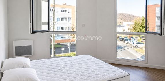 Location Appartement 2 pièces 39m² NOTRE DAME DE BONDEVILLE 76960 - Photo 2