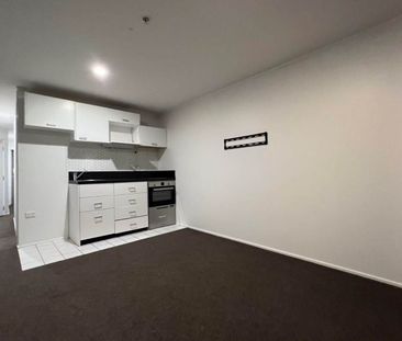 Two Bedroom Apartment in the CBD - Photo 4