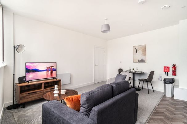 Trinity Street - Photo 1