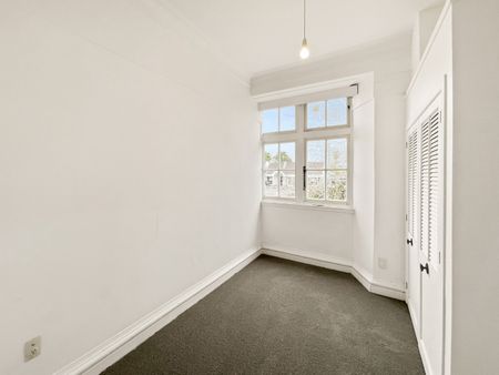 Two bedroom house - Photo 5