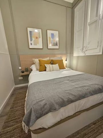 Carrer del Comte d'Urgell, Barcelona, Catalonia 08011 - Photo 4