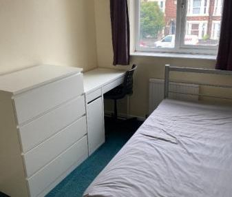 Montpelier Road (2 Bed), Dunkirk, Nottingham, NG7 - Photo 4