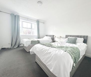 4 bedroom detached house to rent - Photo 6