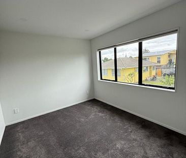 4 Bedrooms house for rent ( Manurewa) - Photo 4