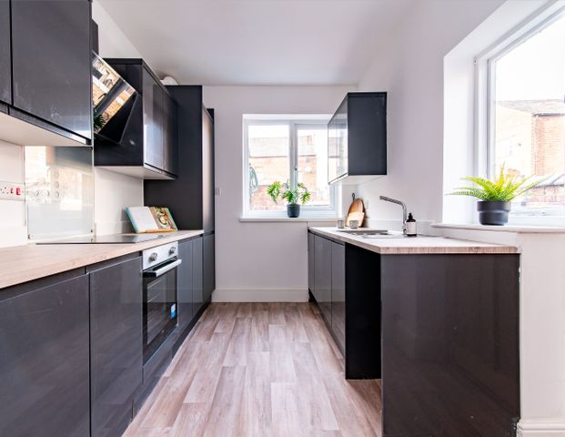 🌻🌻 LUSH New Houseshare !! 🌻🌻 - Photo 1