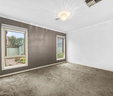 37 Vaughan Chase, Wyndham Vale. - Photo 2