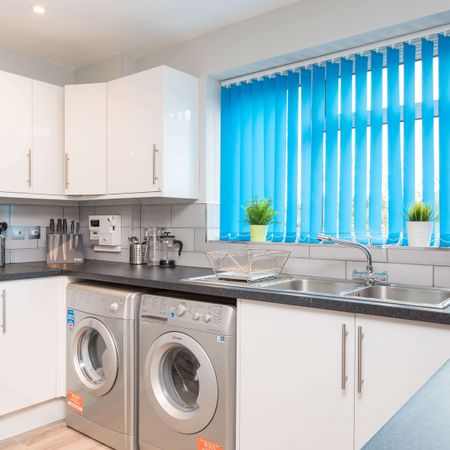 🌟Premium EnSuite Room🌟 Bedroom A - Photo 4