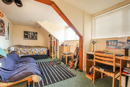 4 bedroom house to rent - Photo 4