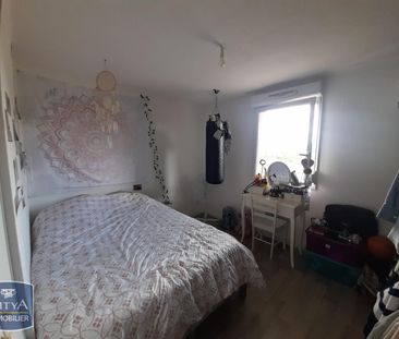 Location Appartement 3 pièces 60m² BEUVRAGES 59192 - Photo 2