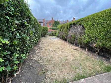 6 bedroom townhouse to rent - Photo 4