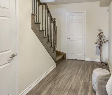 For Lease - 683 LAKING Terrace, Milton, Ontario - Photo 3