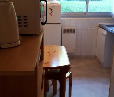 Location Appartement 1 pièce 27m² - Photo 2