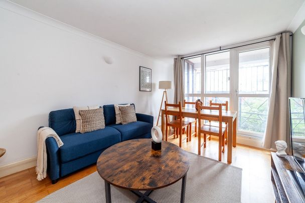 1 Bed Flat, Baltic Place, N1 - Photo 1