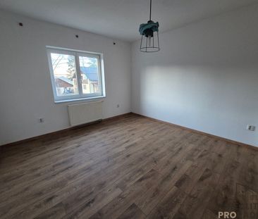 Pronájem bytu 2+1 75 m² - Fotografie 6
