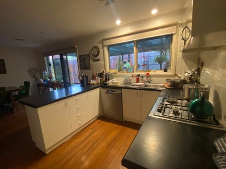 Dingley Village - Photo 5