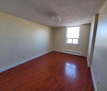 For Lease - 3145 Queen Frederica Dr Drive Unit# 1103, Mississauga, ... - Photo 4