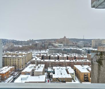 Studio Bedroom - 2100 Boulevard De Maisonneuve Ouest, Montréal - Photo 3