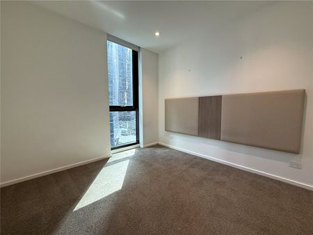 1703/618 Lonsdale Street - Photo 3