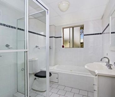 4/1A James Street, Baulkham Hills NSW 2153 - Apartment For Rent | D... - Photo 2