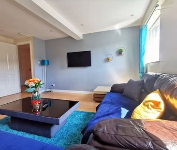 2 Bed Flat, Wallace St, G5 - Photo 4