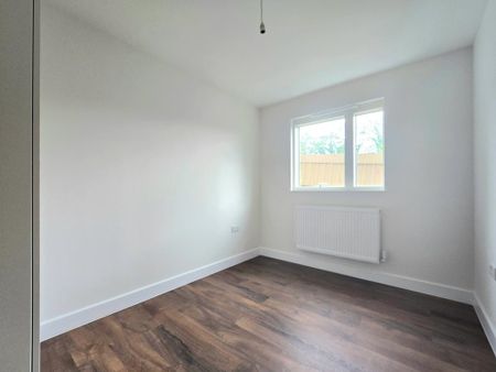 3 bedroom apartment to rent - Photo 3