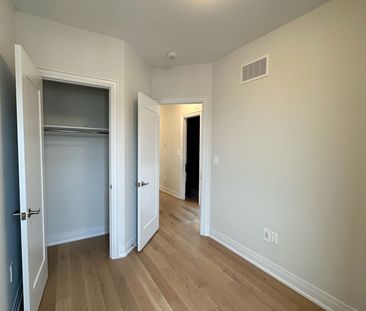 For Lease - 5945 Saigon Street, Mississauga, Ontario - Photo 4