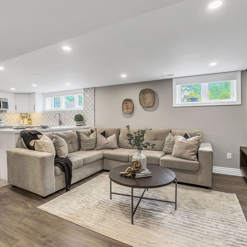 For Lease - 52 Ivorwood Crescent Unit# Basement, Toronto, Ontario - Photo 1