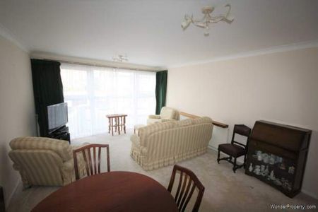 2 bedroom property to rent in Southend On Sea - Photo 4