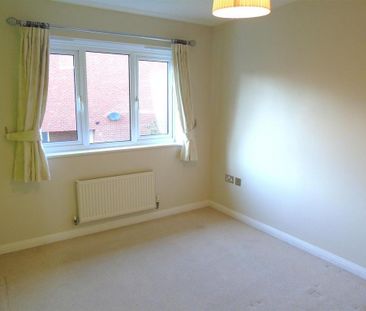 3 bedroom terraced house to rent - Photo 6